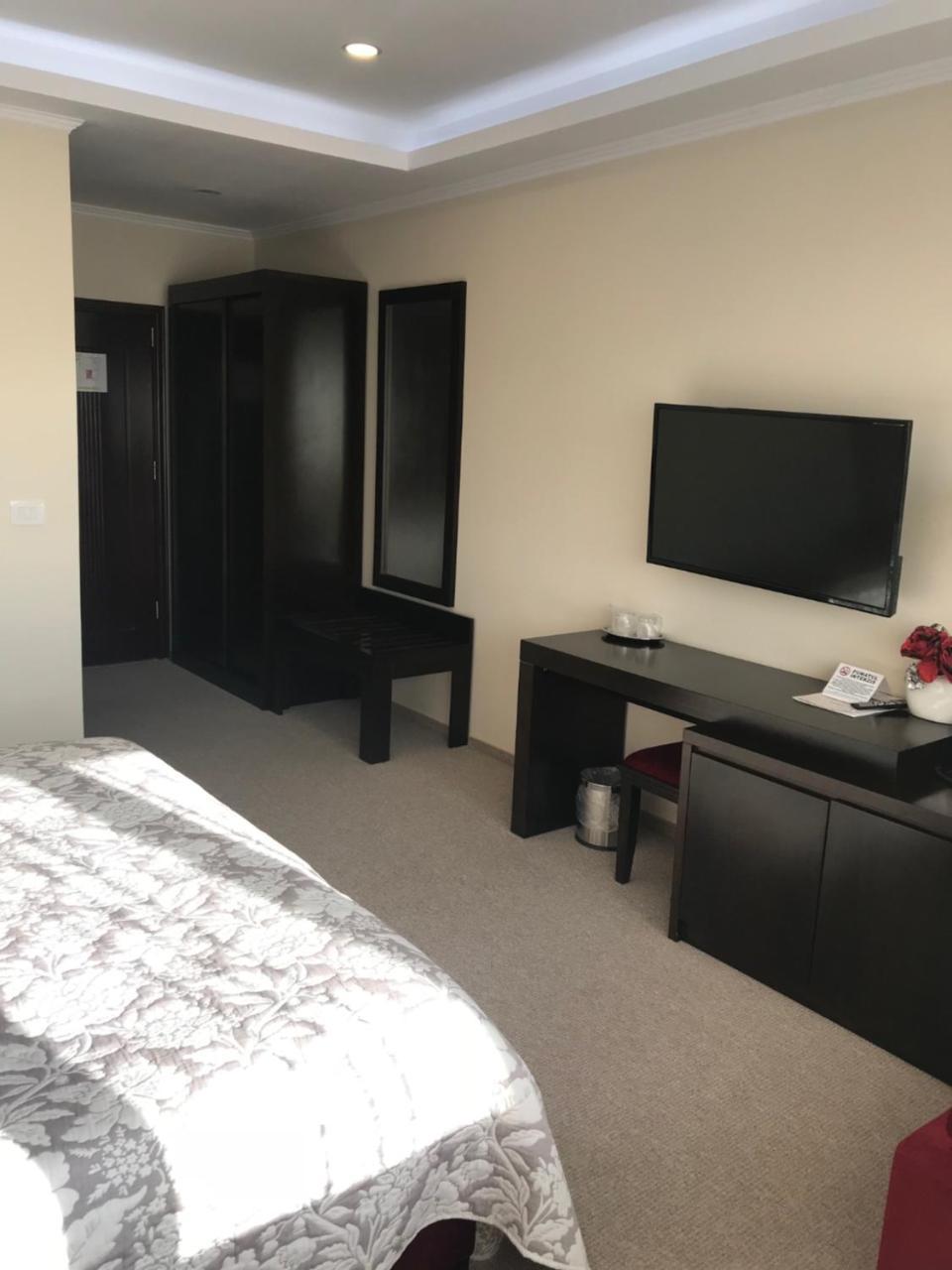 Hotel Terra Iasi 3*